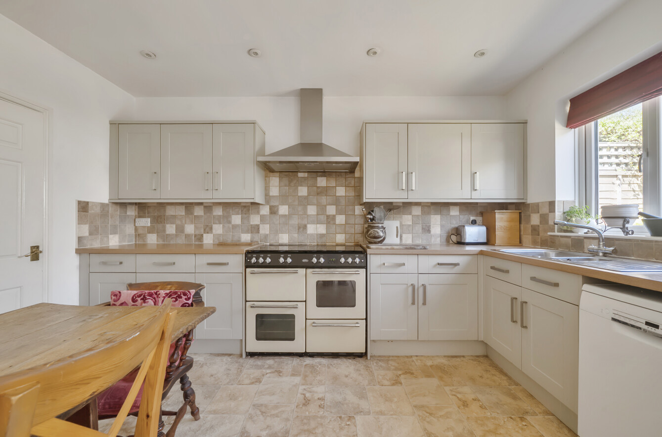 Tadfield Road, Romsey, Hampshire, SO51