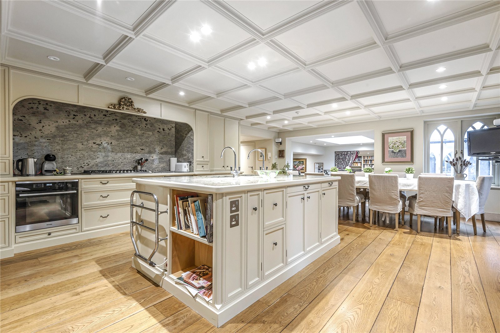 Doctors Hill, Sherfield English, Romsey, SO51 - Charters