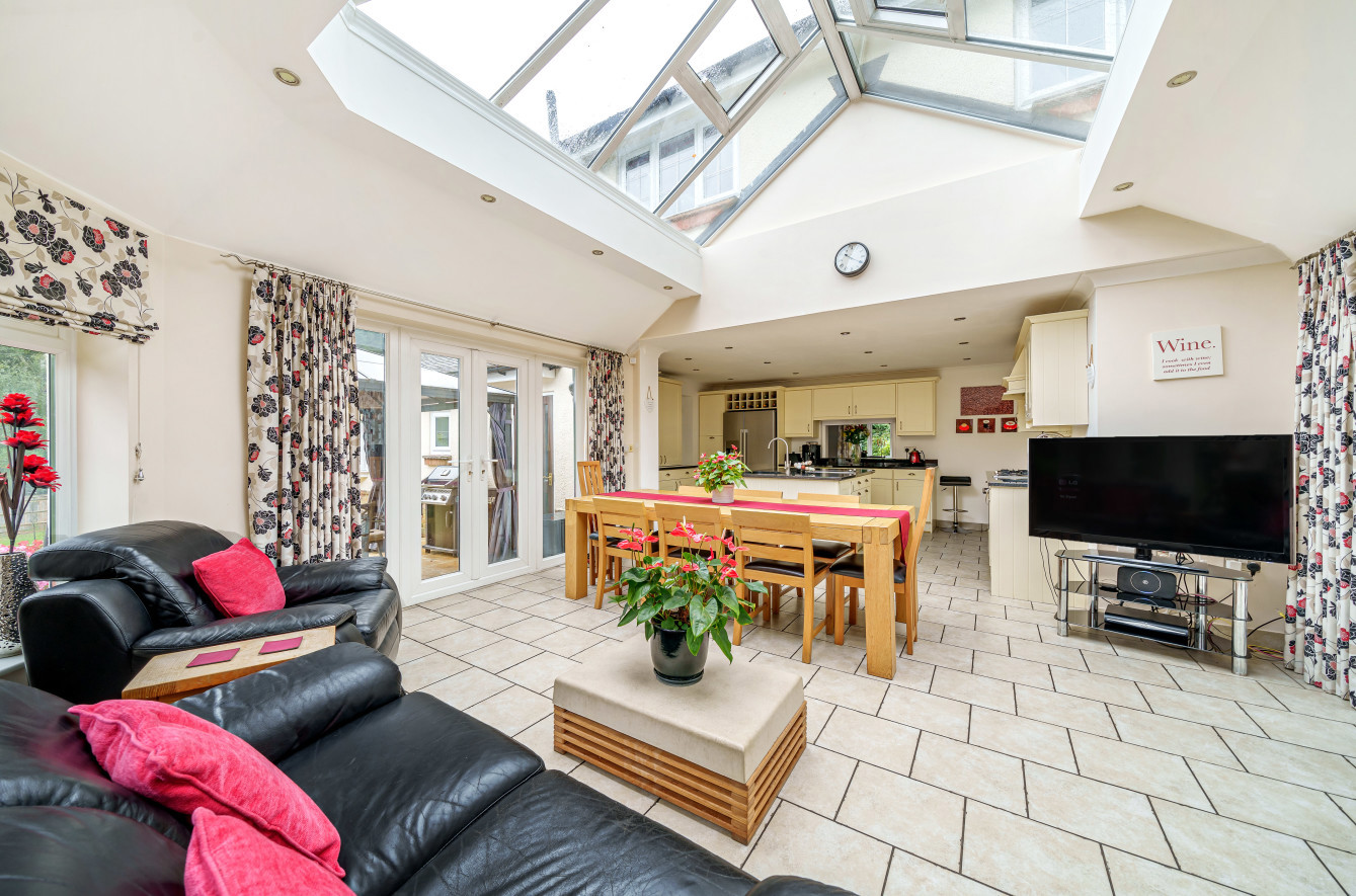 Straight Mile, Ampfield, Romsey, Hampshire, SO51