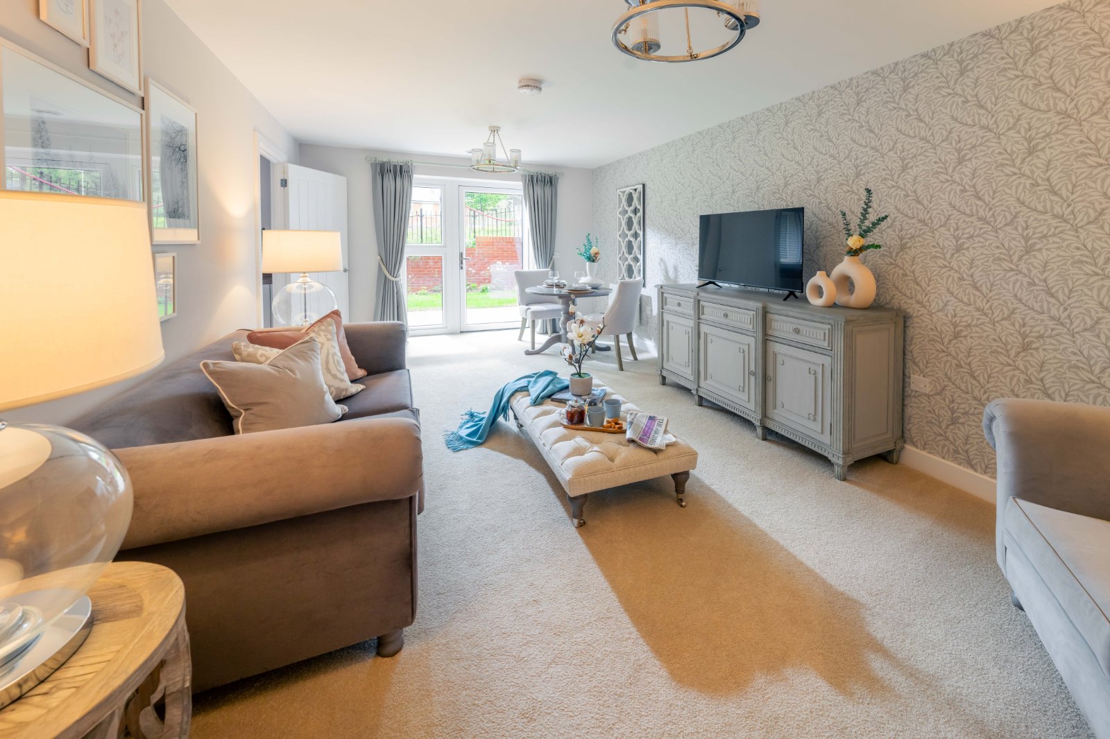 Glebe Court, Abbotswood Common Road, Romsey, Hampshire, SO51 - Charters