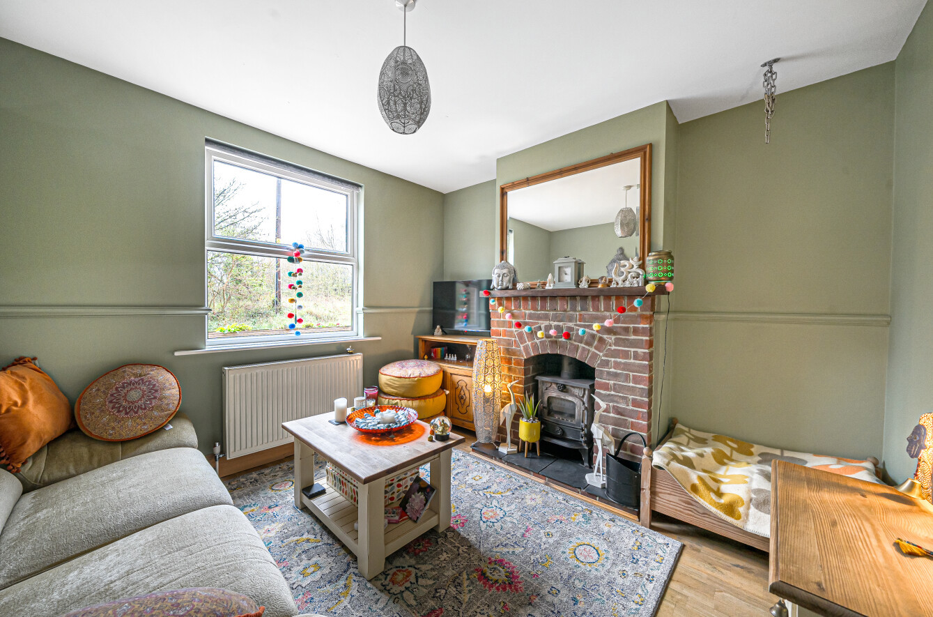 Station Road, Nursling, Southampton, Hampshire, SO16