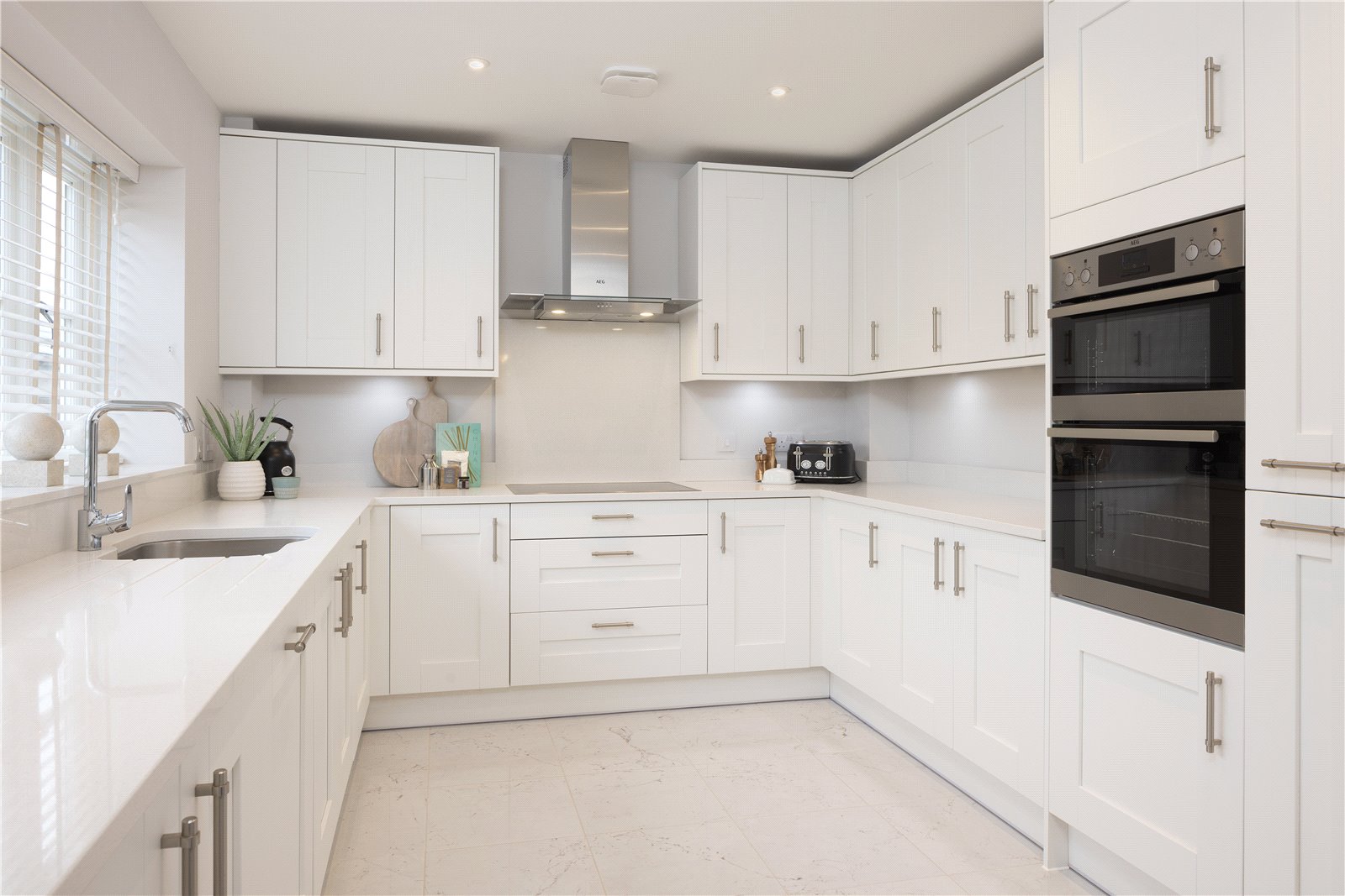 Mountbatten Park, Hoe Lane, North Baddesley, Hampshire, SO52 - Charters