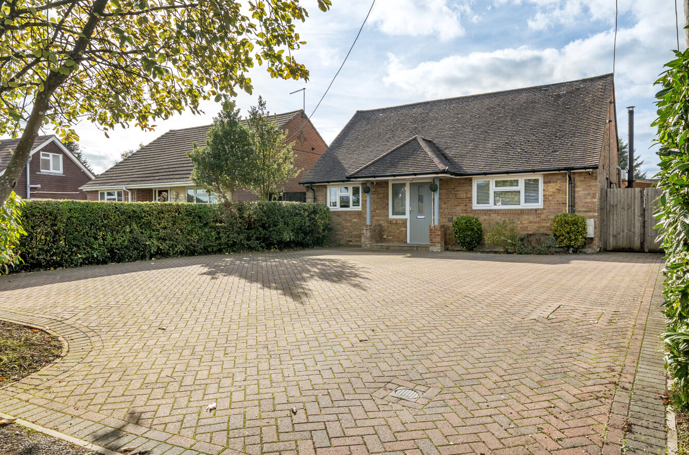 Rownhams Lane, North Baddesley, Hampshire, SO52