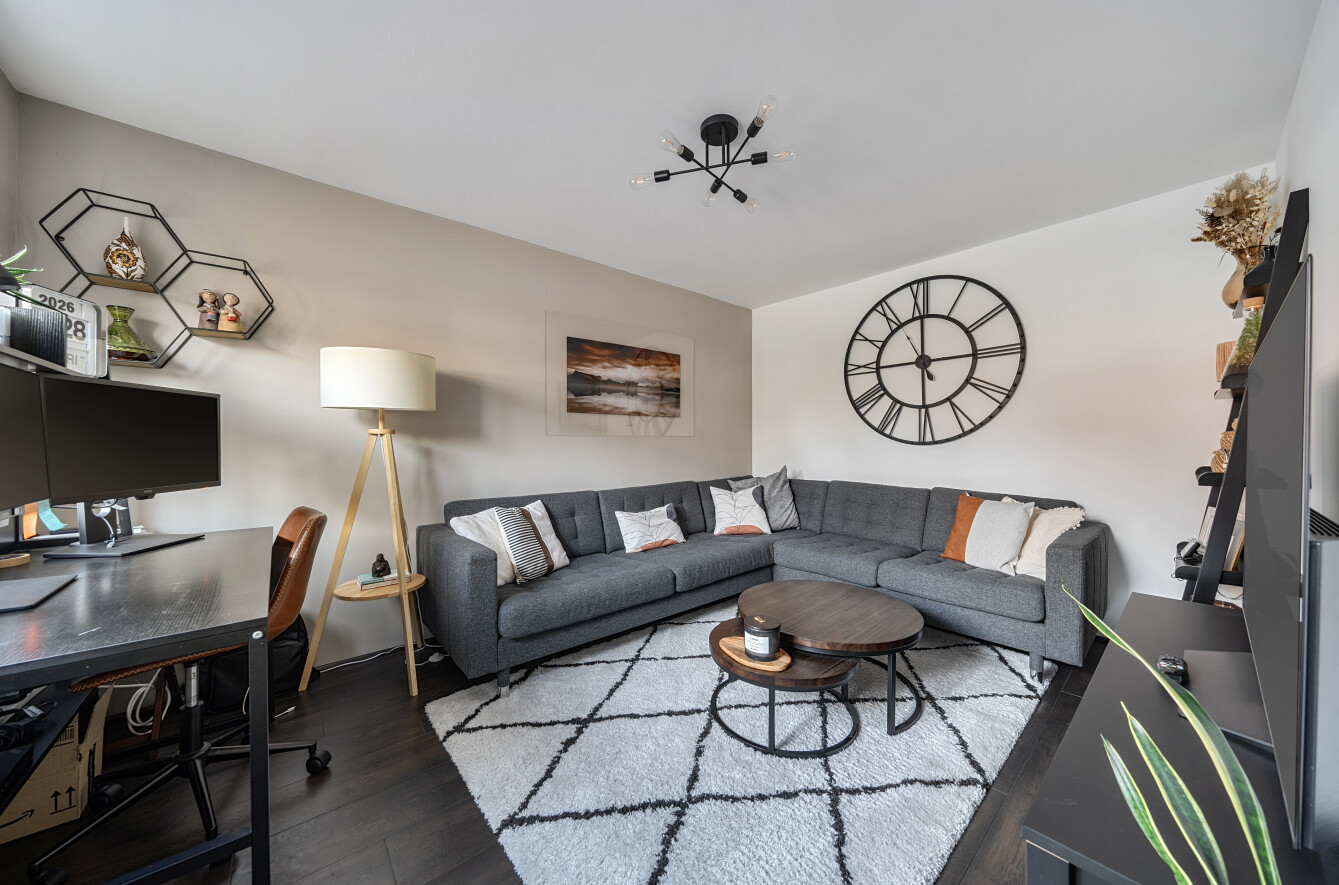 Baddesley Close, North Baddesley, Southampton, Hampshire, SO52 - Charters