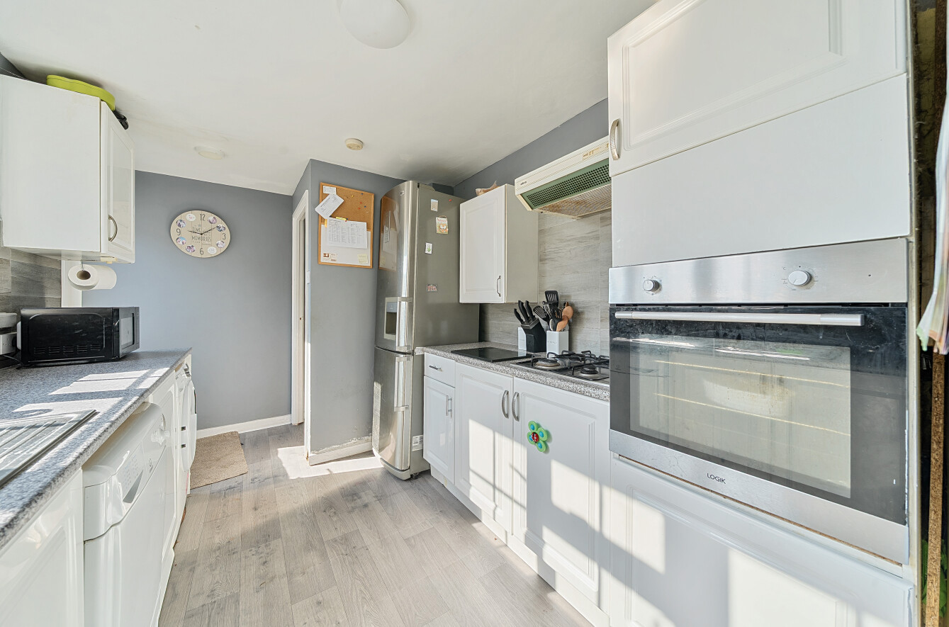 Ringwood Road, Totton, Southampton, SO40 - Charters