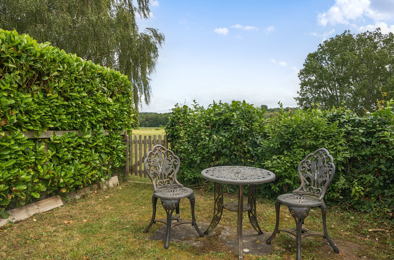 Catchmoor, Lower Road, Charlton All Saints, Salisbury, SP5