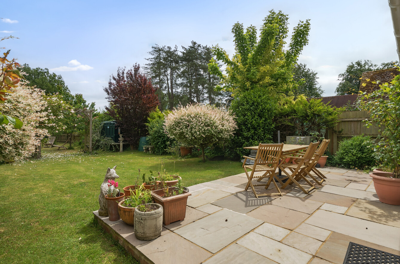 Catchmoor, Lower Road, Charlton All Saints, Salisbury, SP5