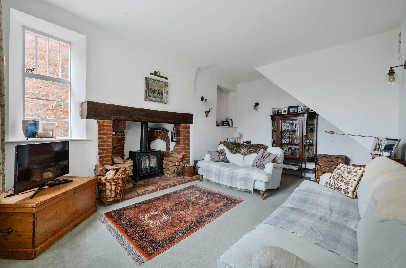 The Lynches, Whiteparish, Salisbury, Wiltshire, SP5 The Lynches, Whiteparish, Salisbury, Wiltshire, SP5 - Charters