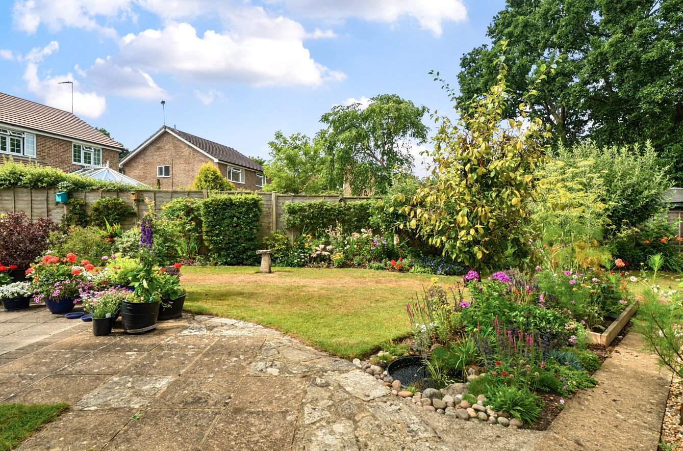 Stour Close, West Wellow, Romsey, Hampshire, SO51 - Charters