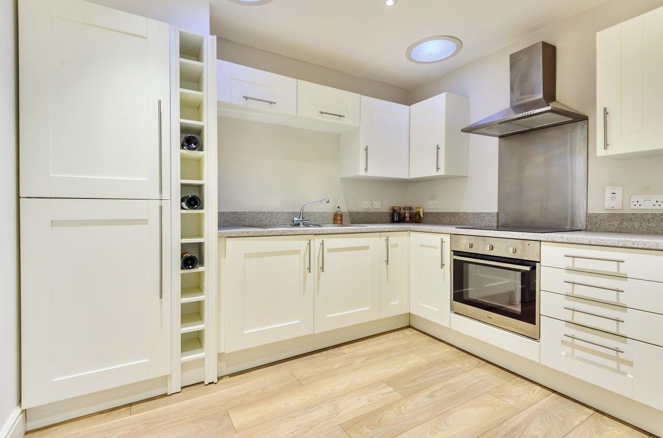 The Hundred, Romsey, Hampshire, SO51 - Charters