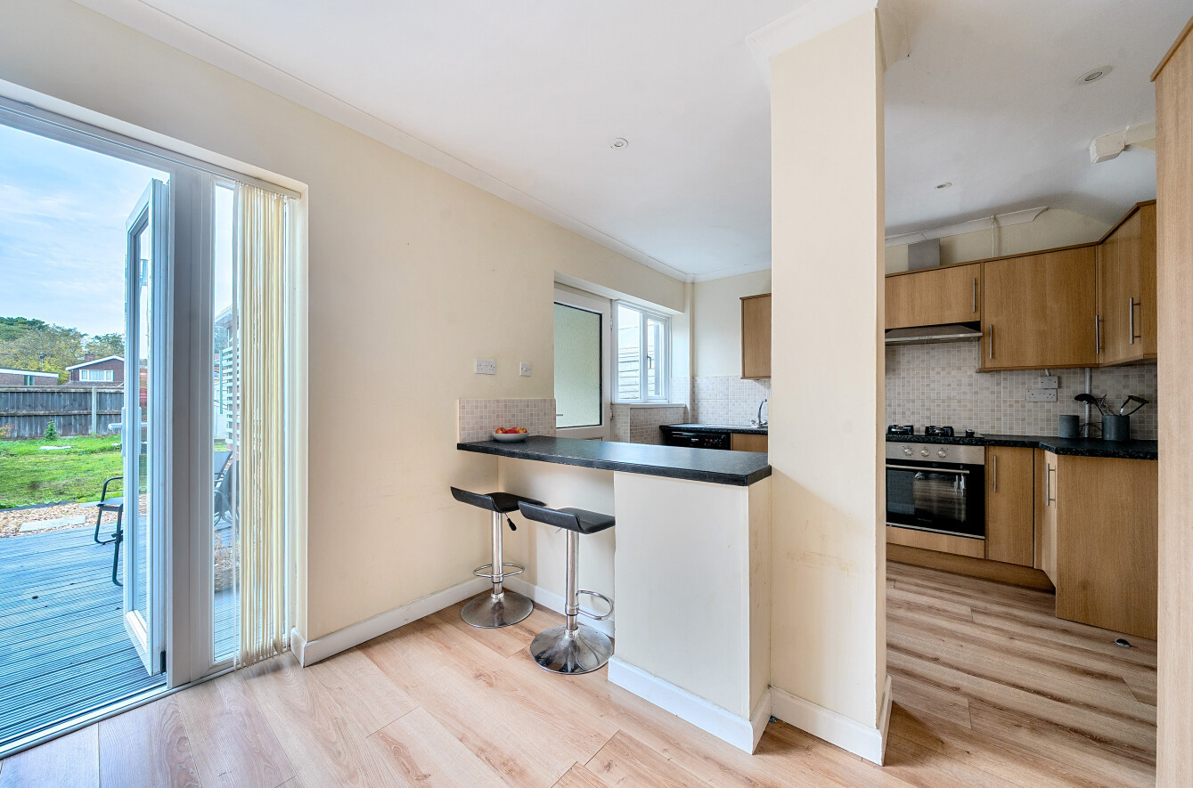 Mountbatten Avenue, Romsey, Hampshire, SO51 - Charters