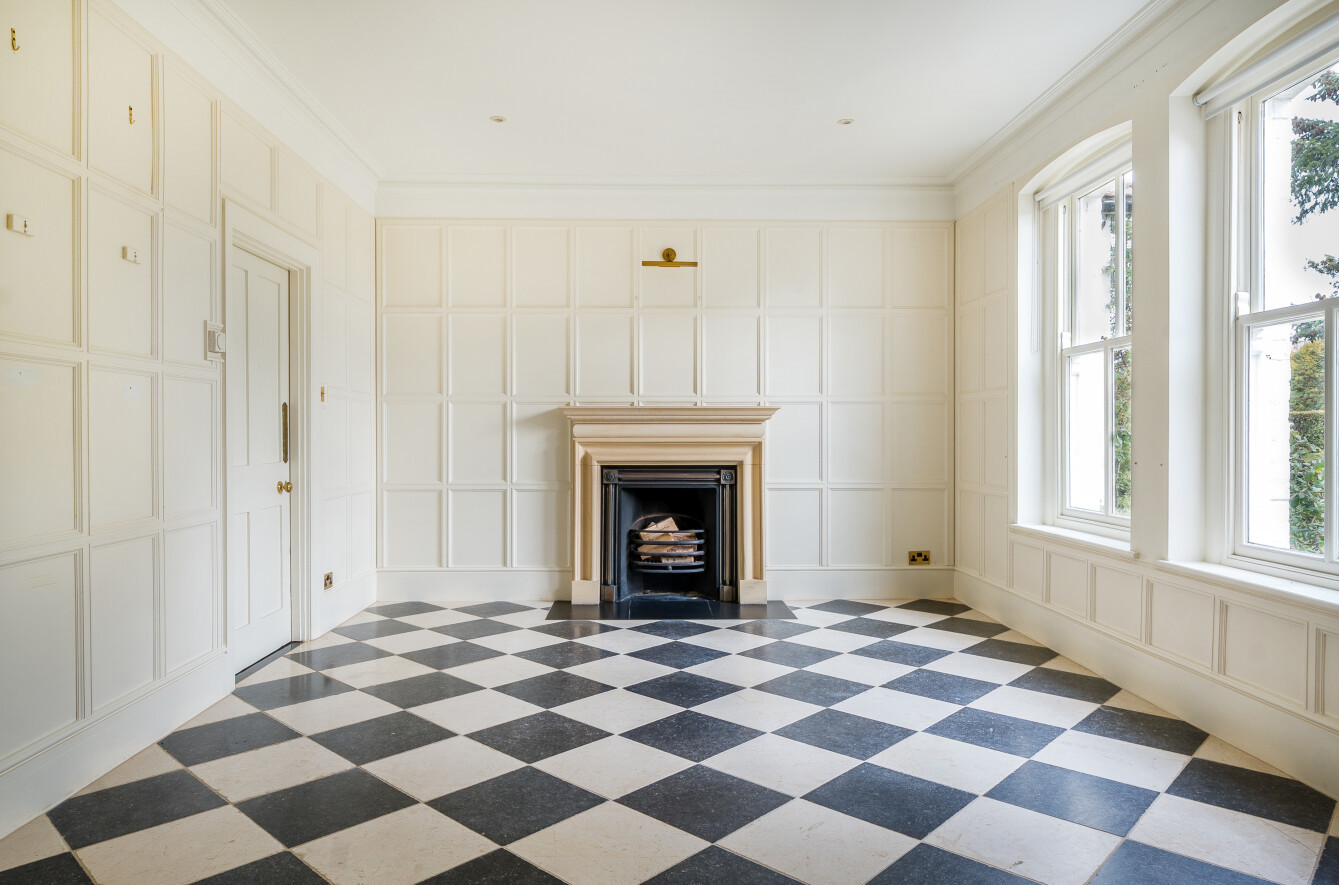 Embley Lane, East Wellow, Romsey, Hampshire, SO51 - Charters