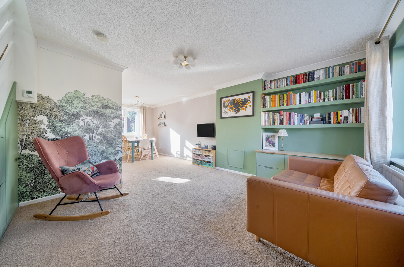 Sydmanton Road, Romsey, Hampshire, SO51 - Charters