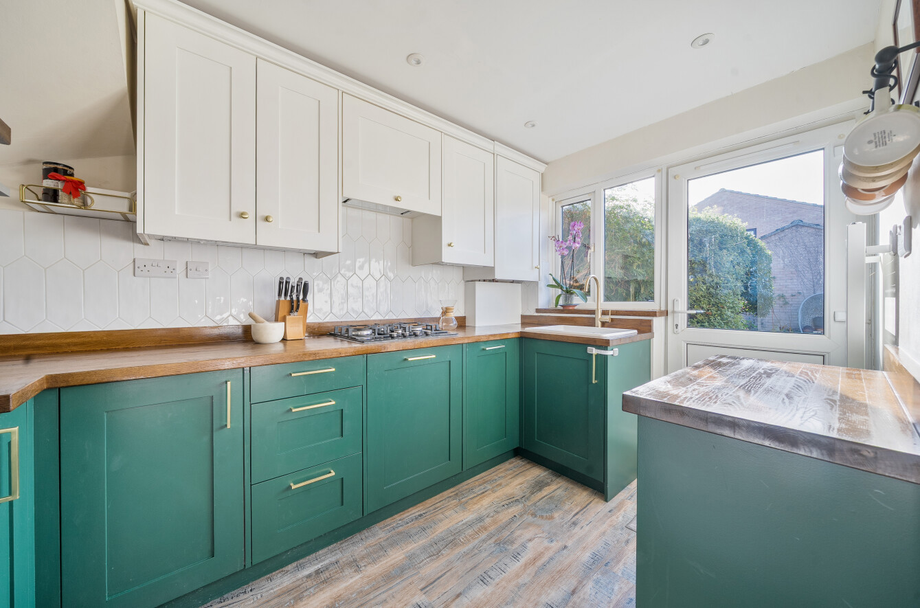 Sydmanton Road, Romsey, Hampshire, SO51 - Charters