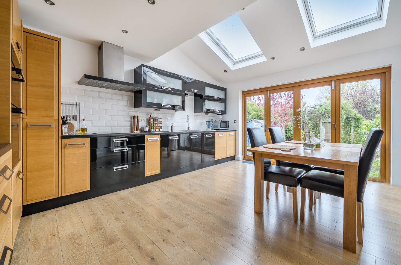 Monks Way, Eastleigh, Hampshire, SO50 Monks Way, Eastleigh, Hampshire, SO50 - Charters