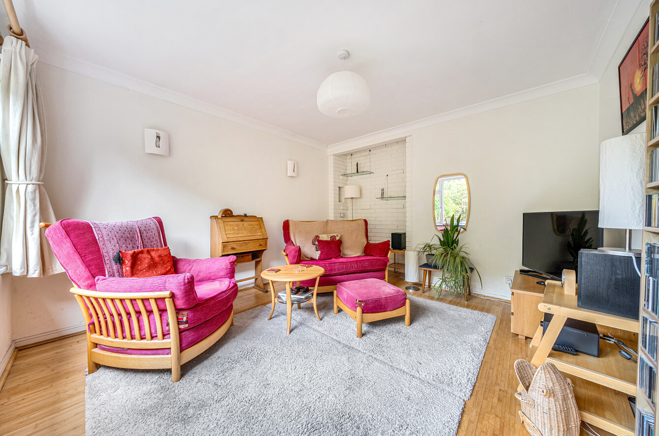 Cavendish Close, Romsey, Hampshire, SO51 Cavendish Close, Romsey, Hampshire, SO51 - Charters