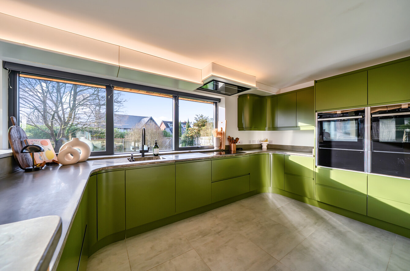 Cupernham Lane, Romsey, Hampshire, SO51 Cupernham Lane, Romsey, Hampshire, SO51 - Charters