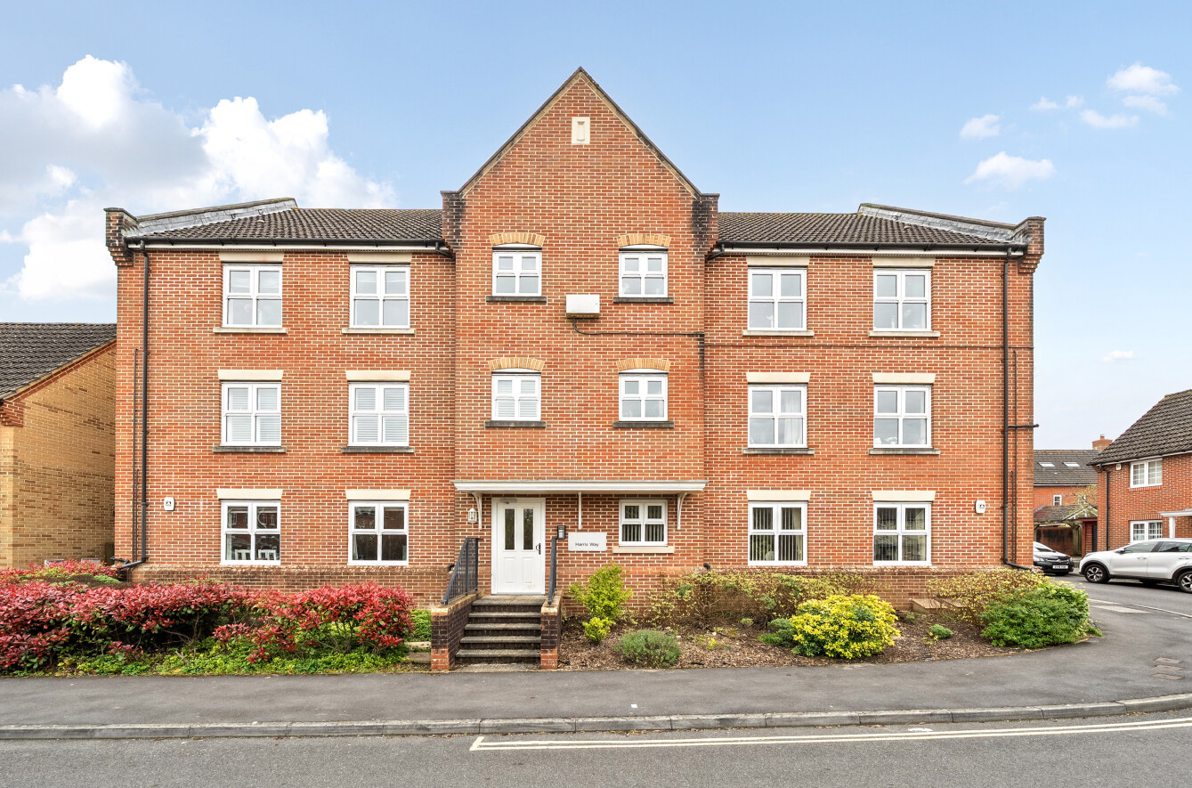 Harris Way, North Baddesley, Southampton, Hampshire, SO52 Harris Way, North Baddesley, Southampton, Hampshire, SO52 - Charters