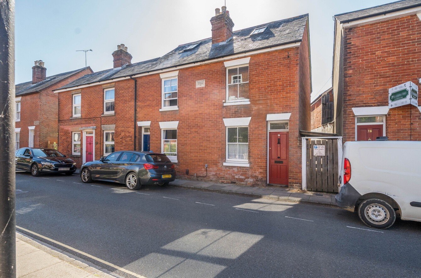 Cherville Street, Romsey, Hampshire, SO51