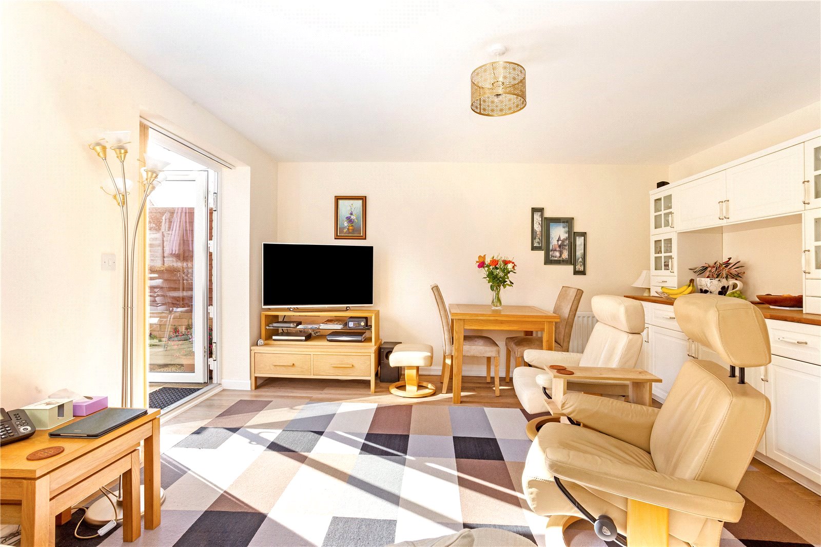 Lawes Walk, Minchin Road, Romsey, Hampshire, SO51 - Charters
