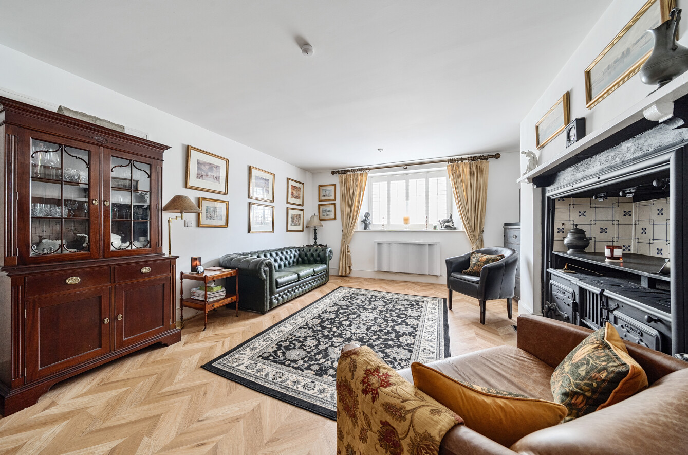 Rockstone Place, Southampton, Hampshire, SO15 - Charters