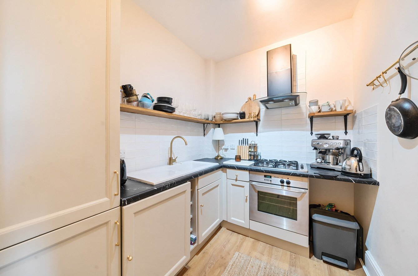 Platform Road, Southampton, Hampshire, SO14 - Charters
