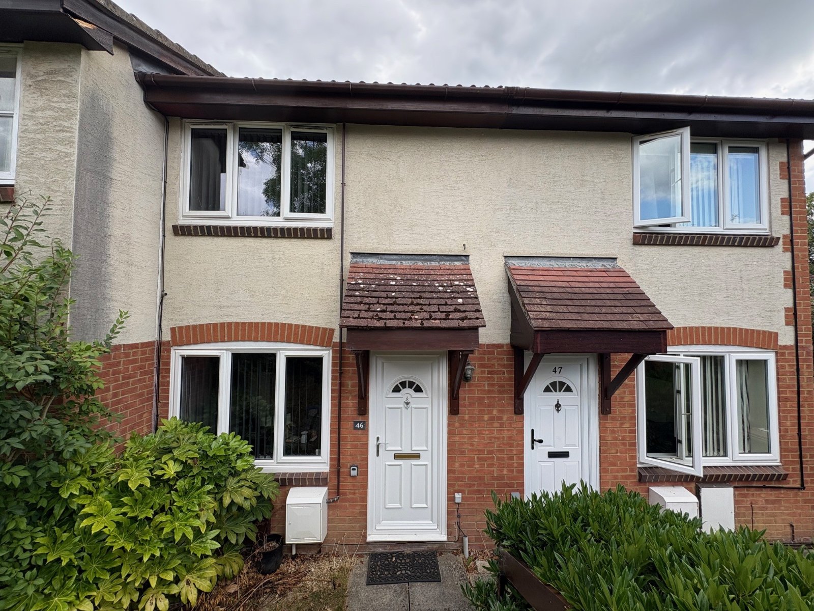 Campion Drive, Romsey, Hampshire, SO51 - Charters