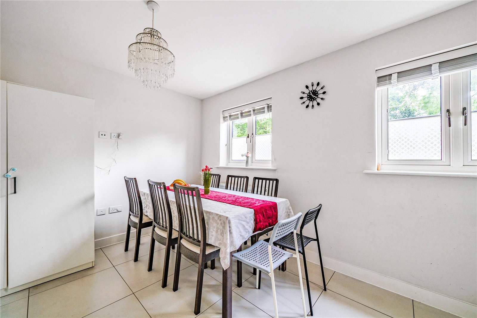 Highwood Avenue, North Stoneham Park, North Stoneham, Hampshire, SO50 - Charters