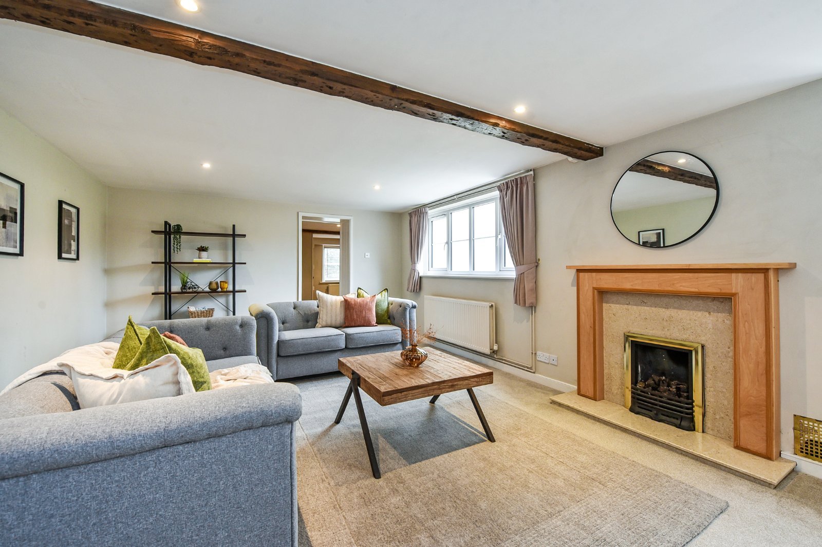 Paynes Lane, Broughton, Stockbridge, Hampshire, SO20 - Charters