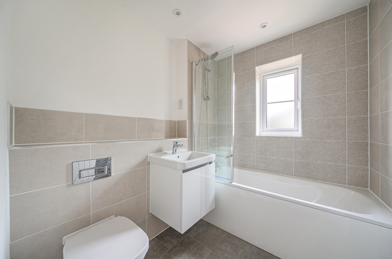 Egret Way, Fordingbridge, Hampshire, SP6 - Charters