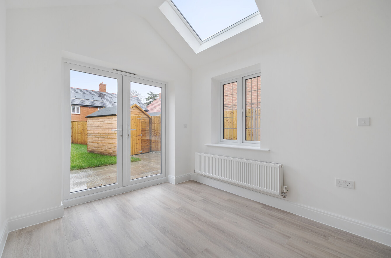 Egret Way, Fordingbridge, Hampshire, SP6 - Charters