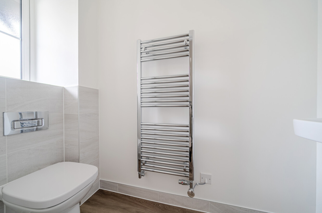 White Barrow Lane, Worting Park, Basingstoke, RG23 - Charters