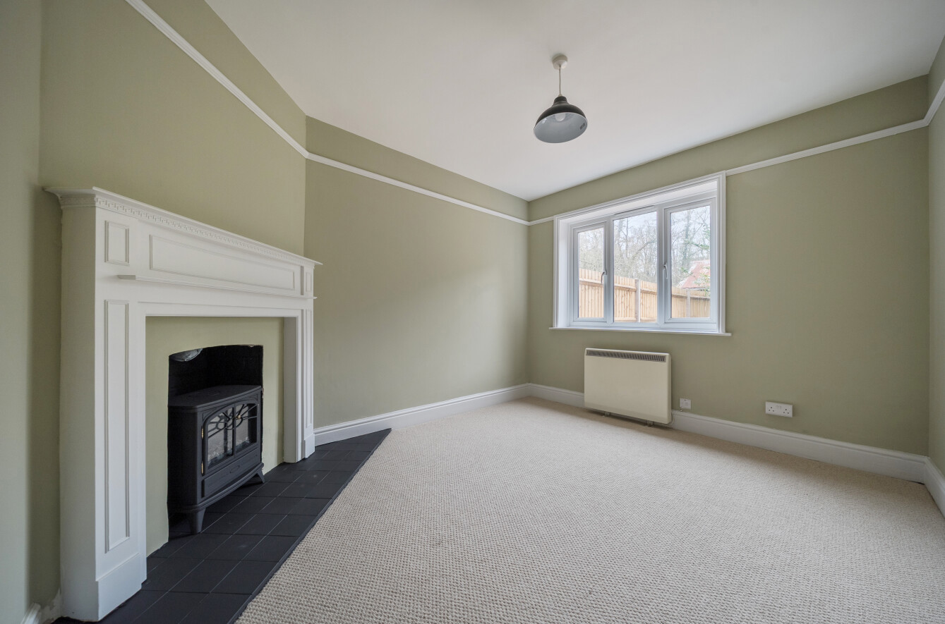 Lyburn Road, Hamptworth, Salisbury, Wiltshire, SP5 - Charters