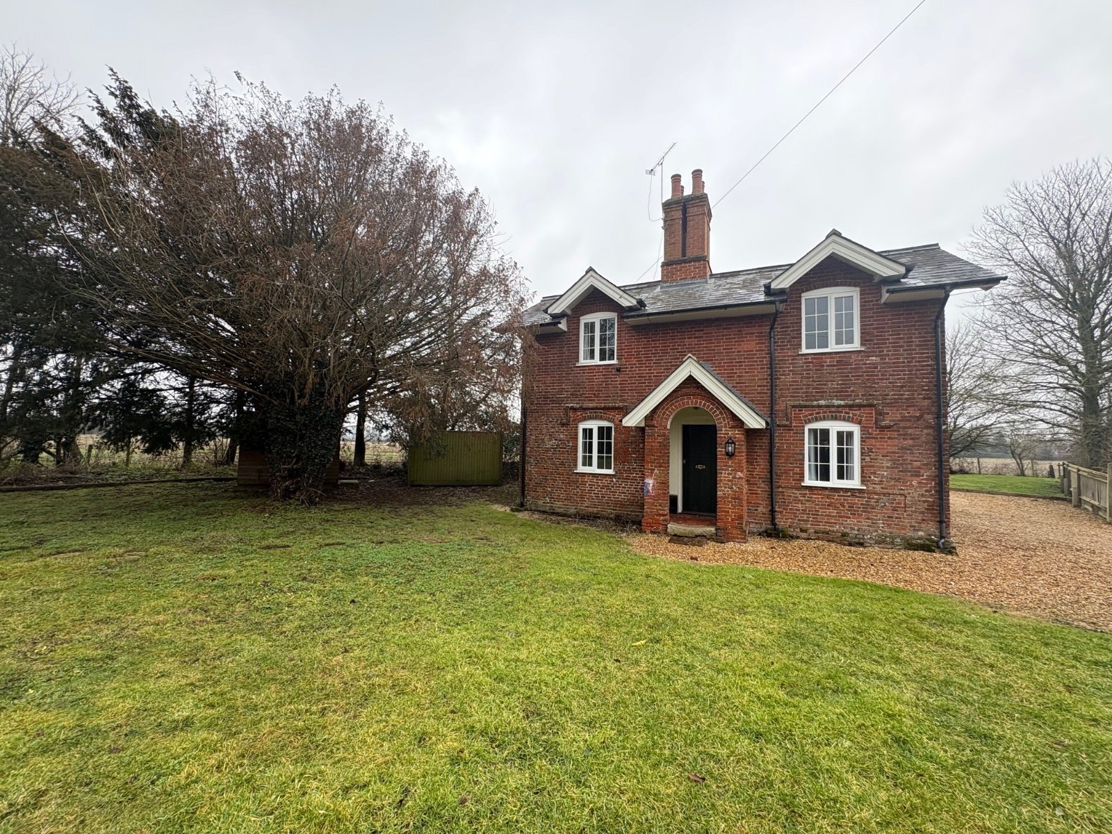 Lee Lane, Lee, Romsey, Hampshire, SO51 - Charters