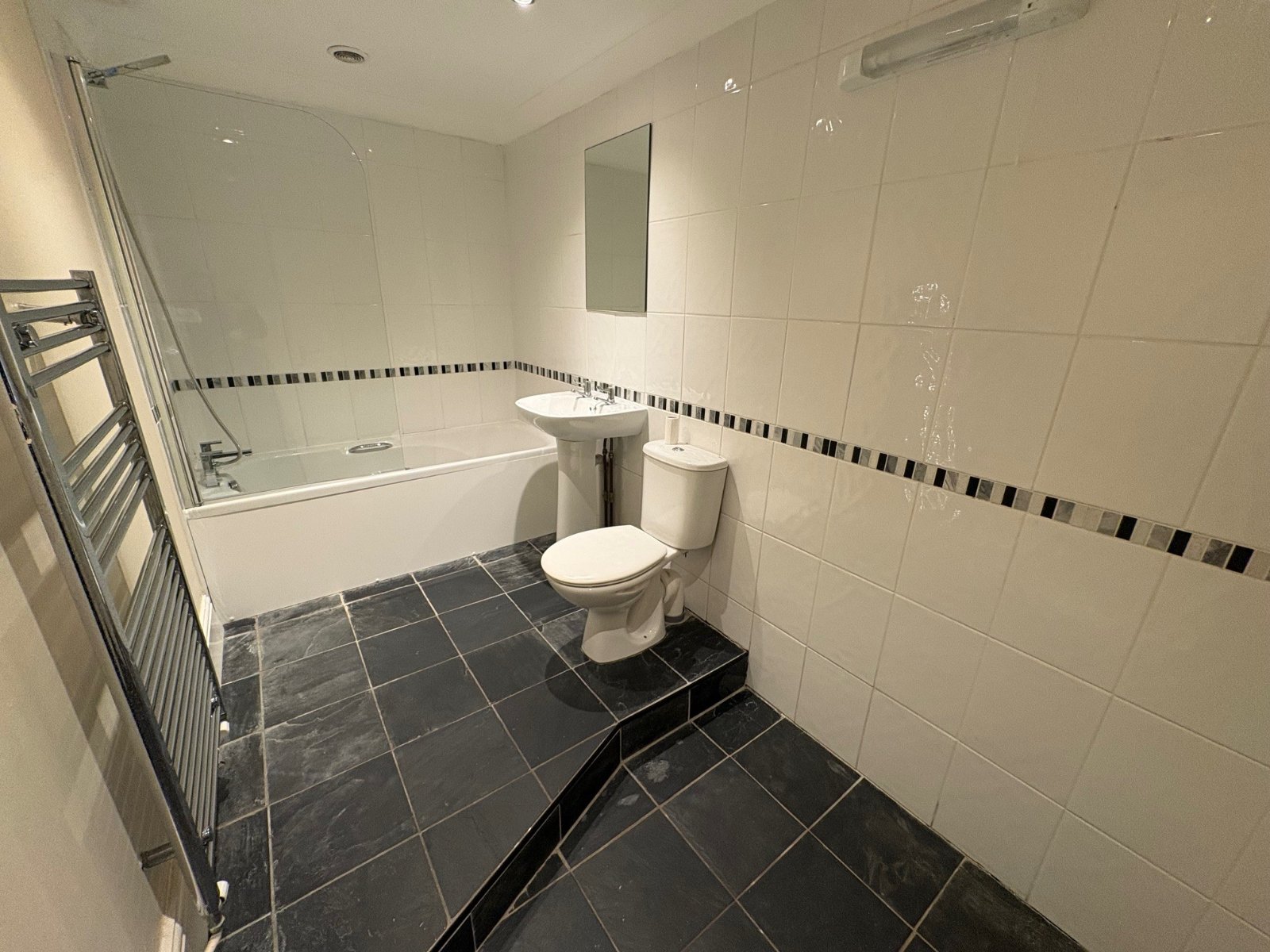 Hamilton Road, Bishopstoke, Eastleigh, Hampshire, SO50 - Charters