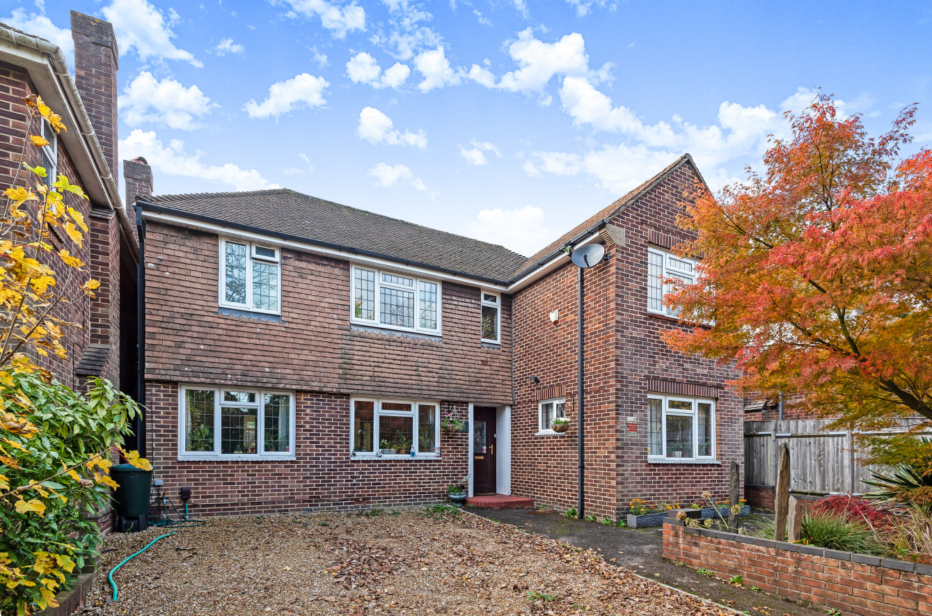 Bassett Avenue, Bassett, Southampton, Hampshire, SO16