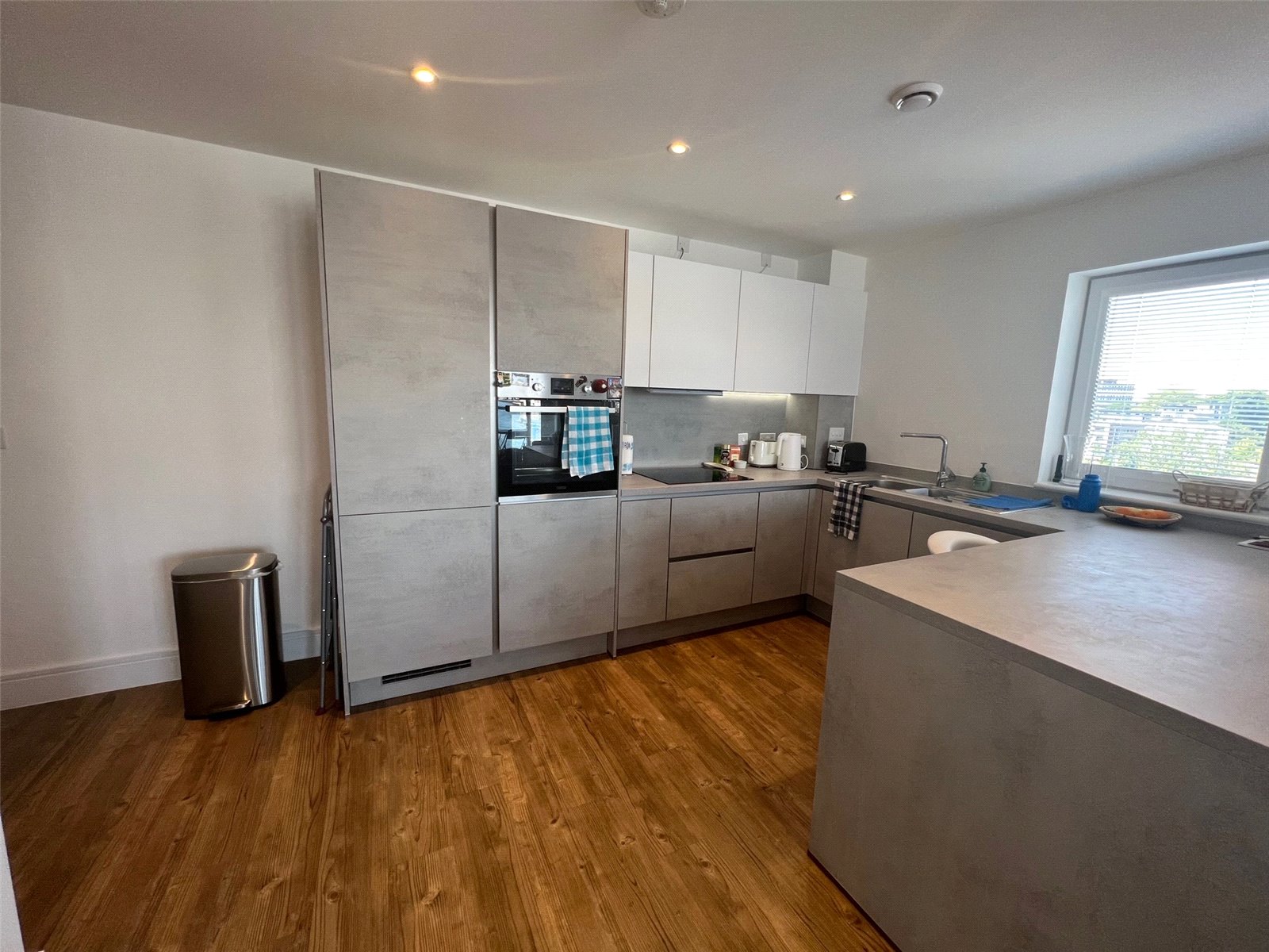 Thomas Blake Avenue, Southampton, Hampshire, SO14 - Charters