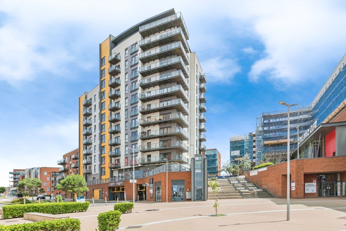 Centenary Plaza, Southampton, Hampshire, SO19