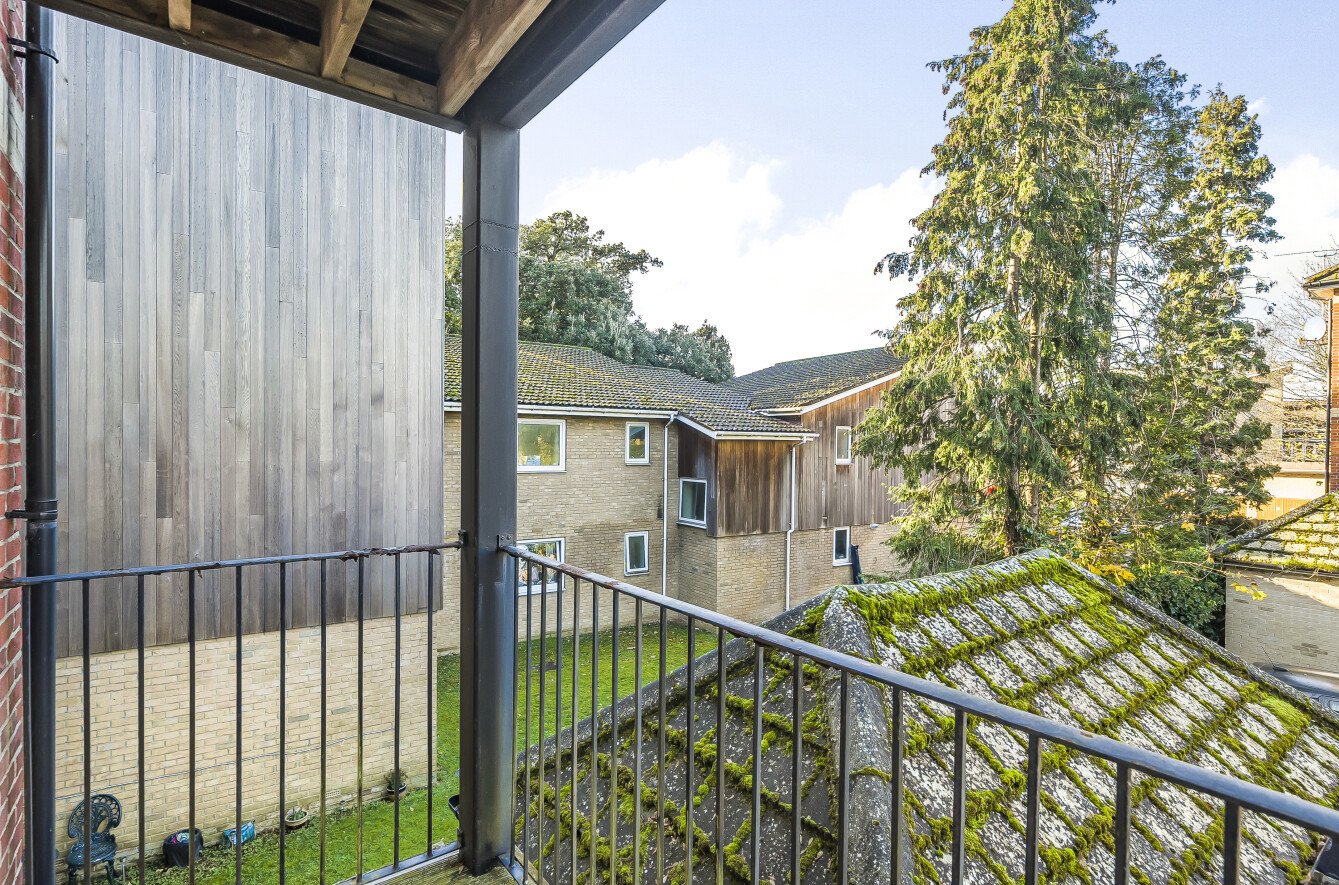 Regents Park Road, Southampton, SO15