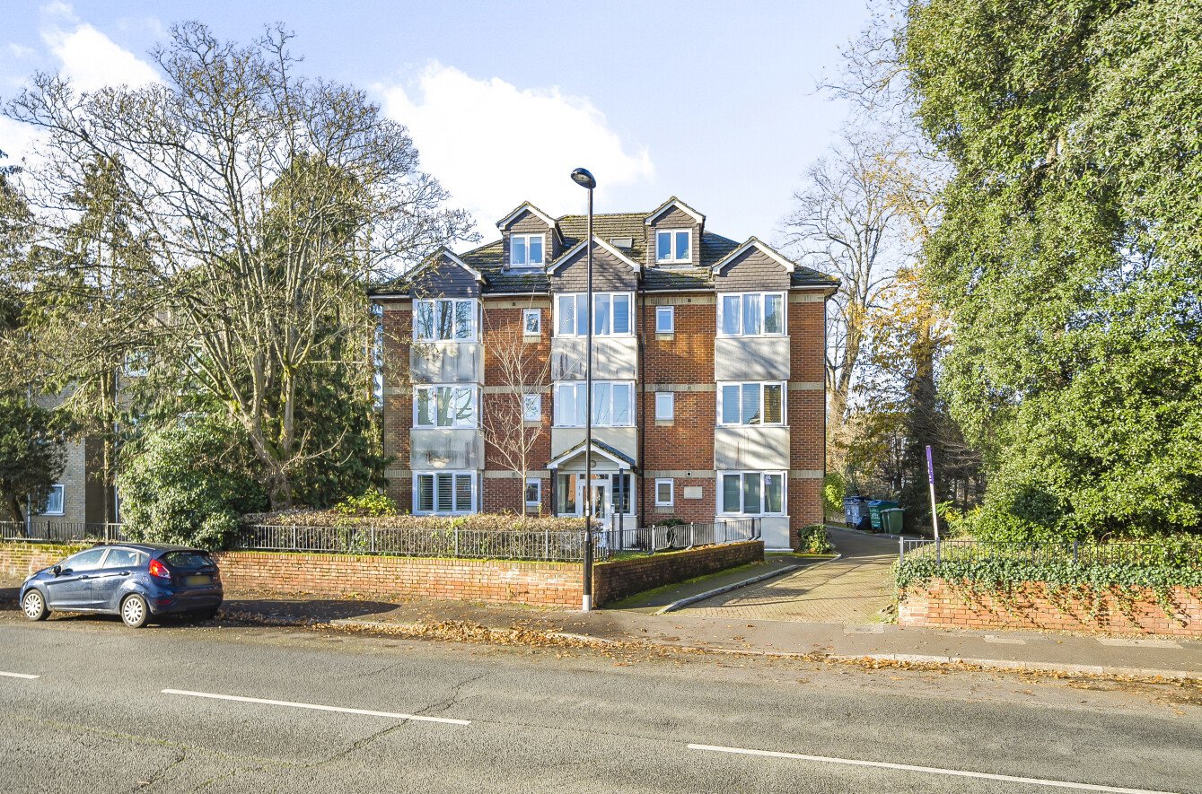 Regents Park Road, Southampton, SO15