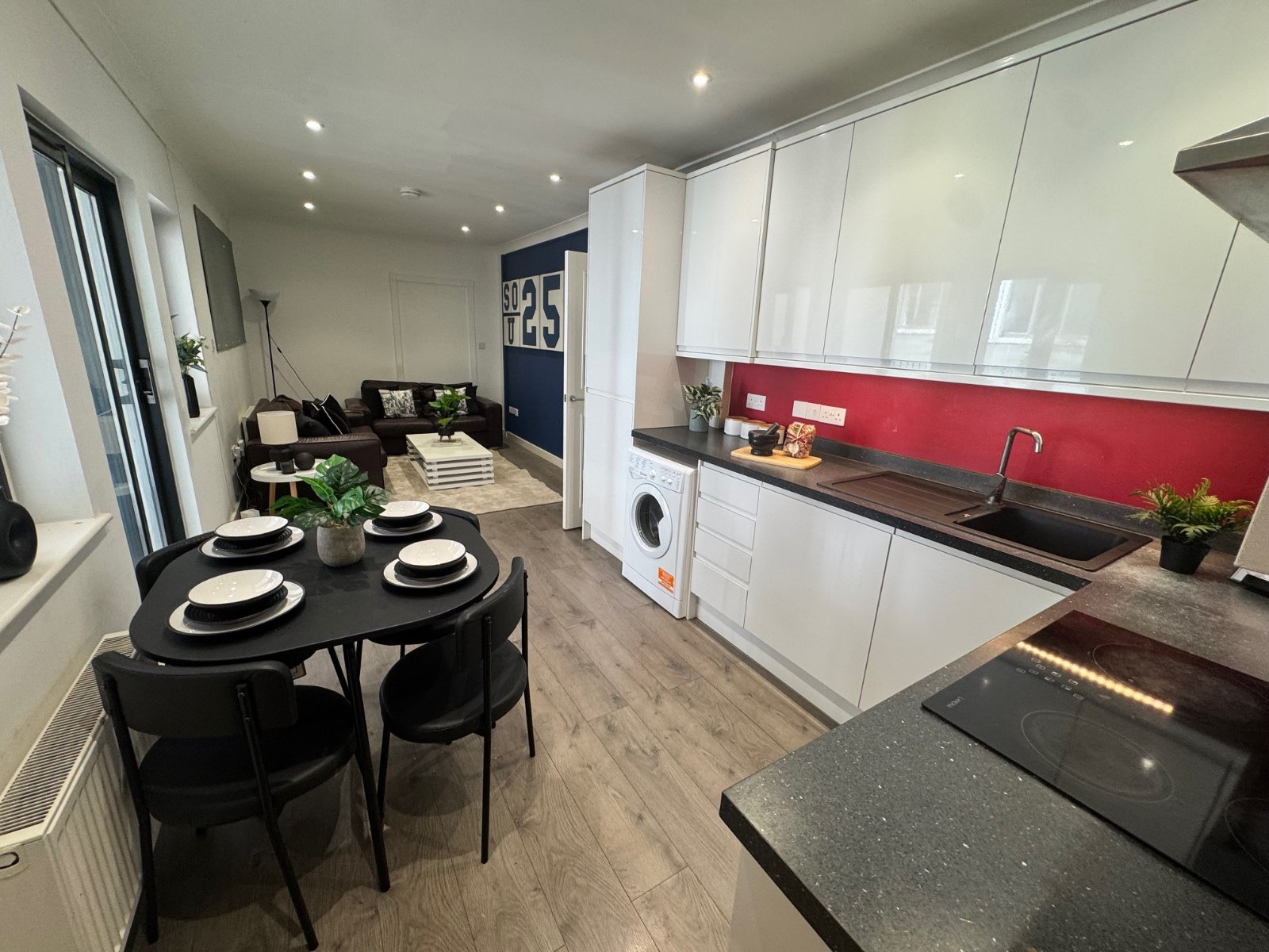 London Road, Southampton, Hampshire, SO15 - Charters