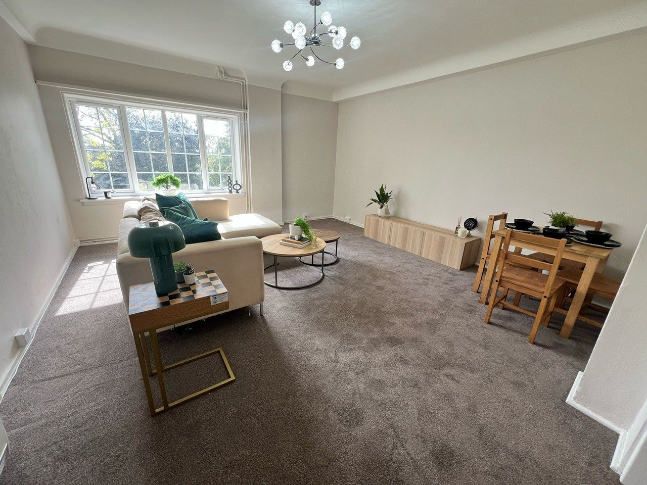 Millbrook Road East, Southampton, Hampshire, SO15