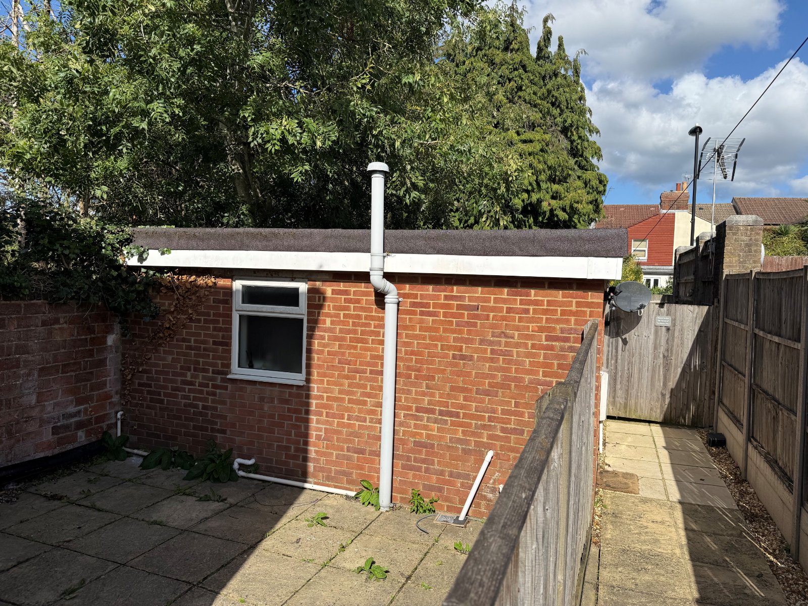 Wilton Avenue, Southampton, Hampshire, SO15 - Charters