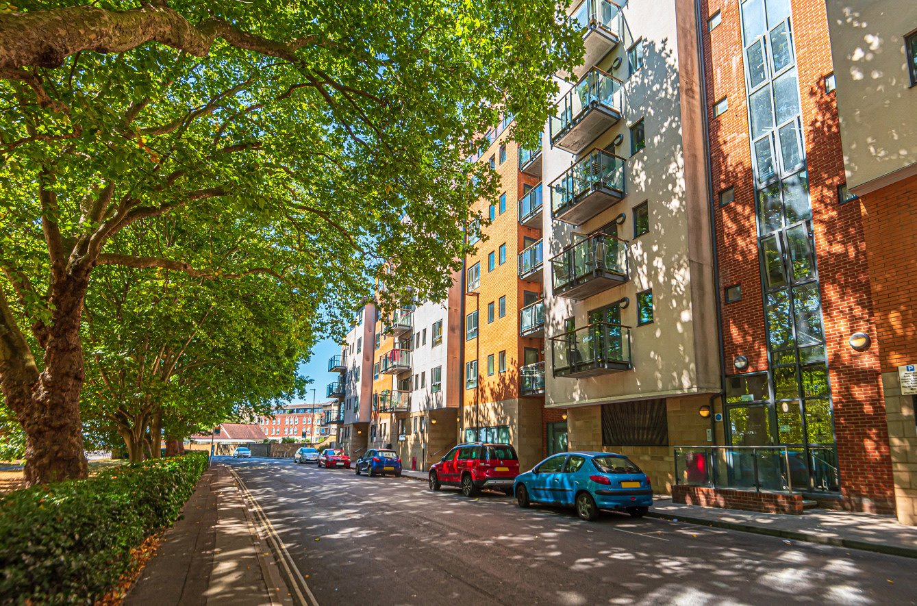 Orchard Place, Southampton, Hampshire, SO14
