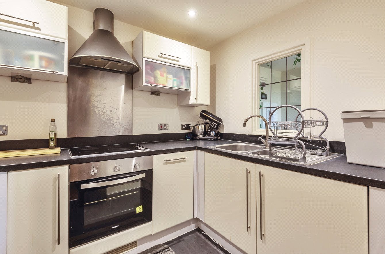 Orchard Place, Southampton, Hampshire, SO14