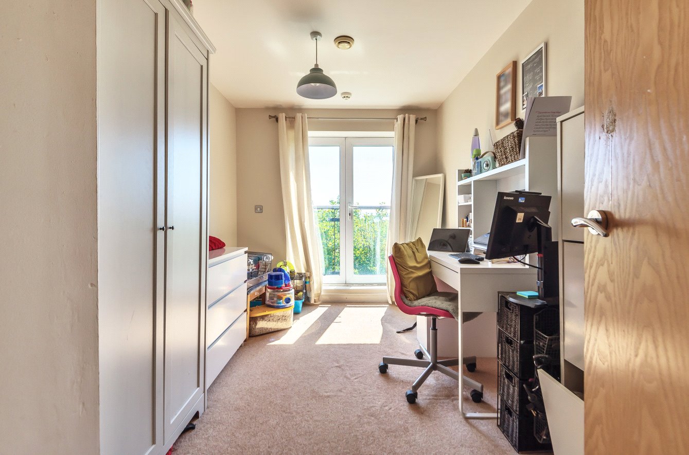 Orchard Place, Southampton, Hampshire, SO14