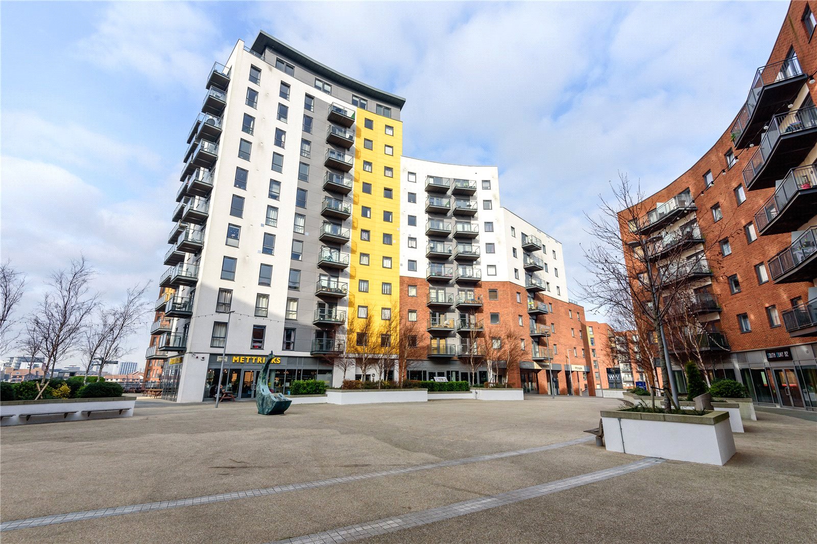 Centenary Plaza, Southampton, SO19