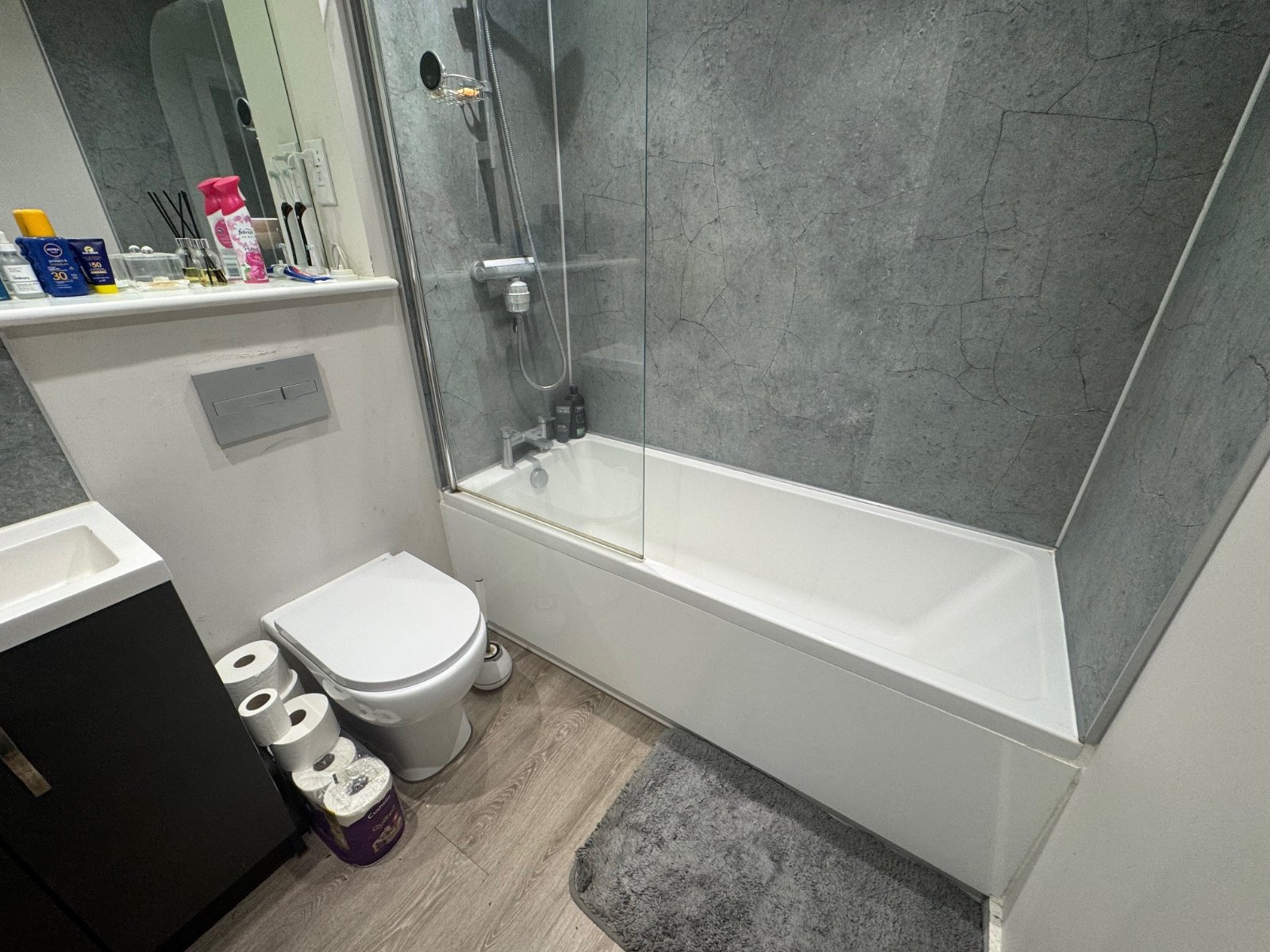 Bourne Road, Southampton, Hampshire, SO15 Bourne Road, Southampton, Hampshire, SO15 - Charters