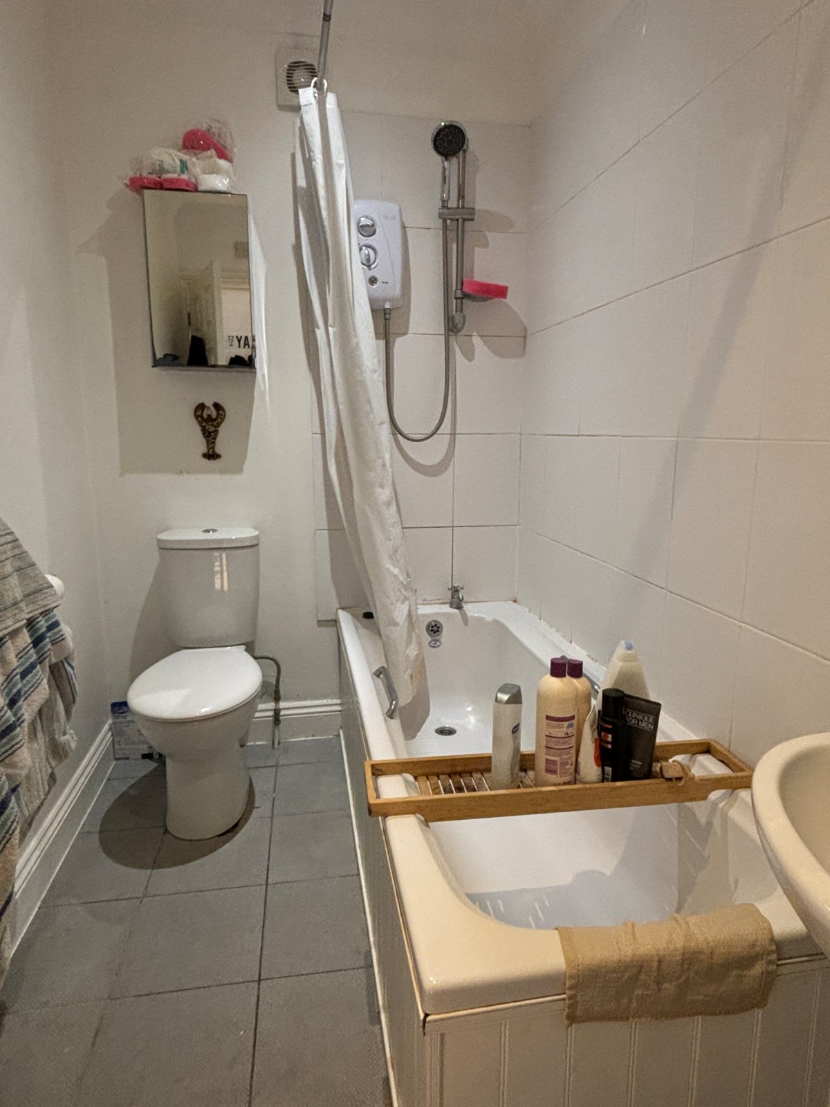 Abbey Hill, Netley Abbey, Southampton, SO31