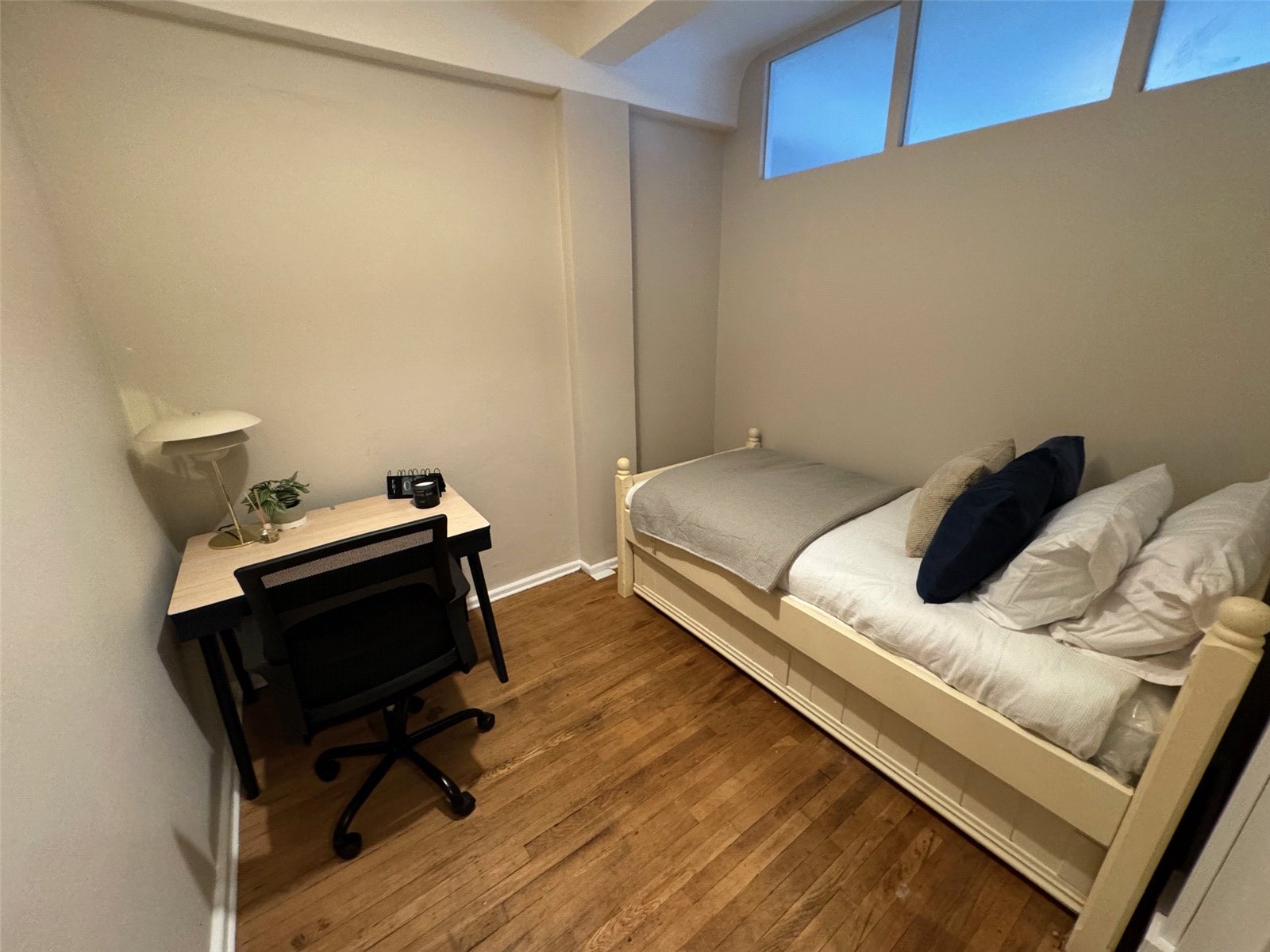 Millbrook Road East, Southampton, Hampshire, SO15